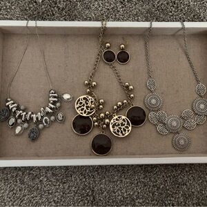 Elegant Gold and Silver Necklace Set